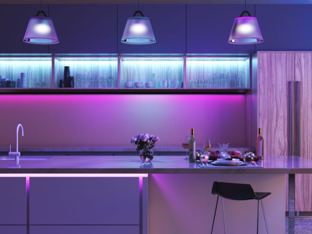 Mẫu đèn tuýp LED tủ bếp